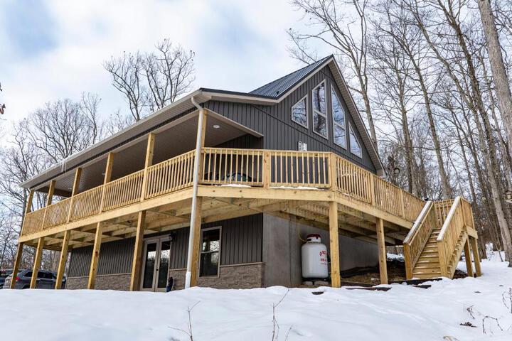 NEW!! House Near Raystown Lake in Peaceful Wooded Area