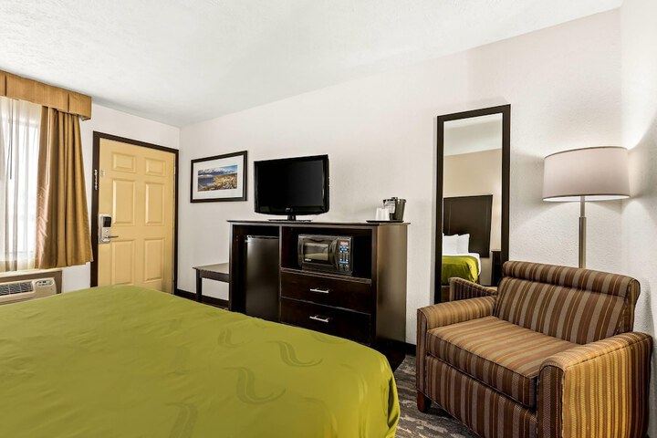 Quality Inn Traverse City