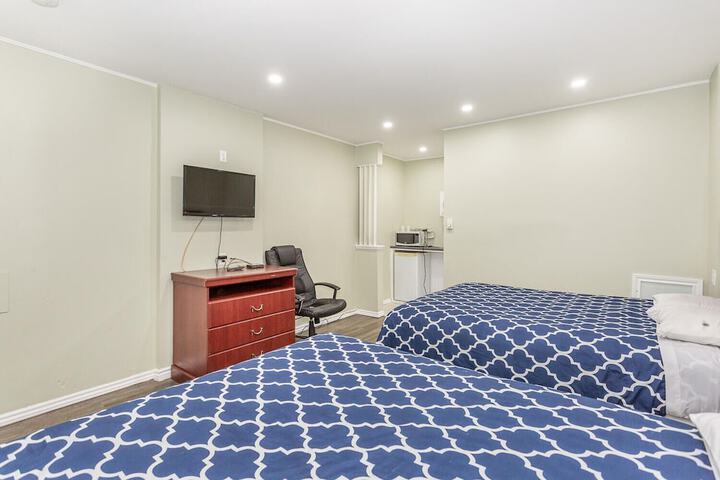 Room 48 of 60