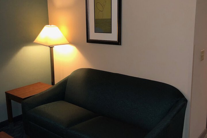 Room 37 of 54