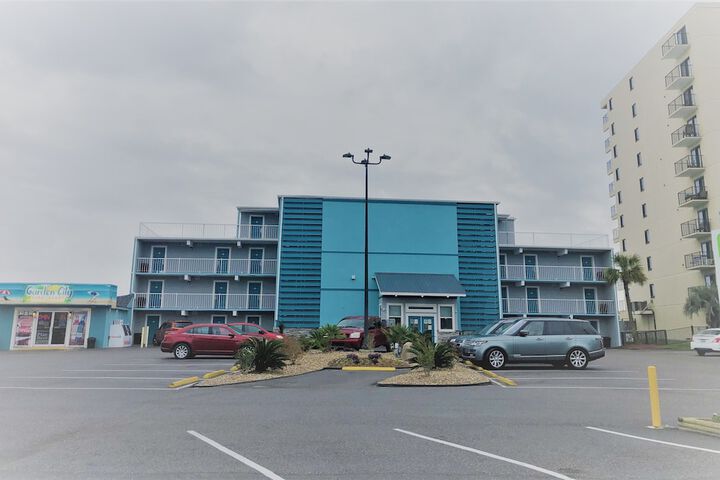 Garden City Inn