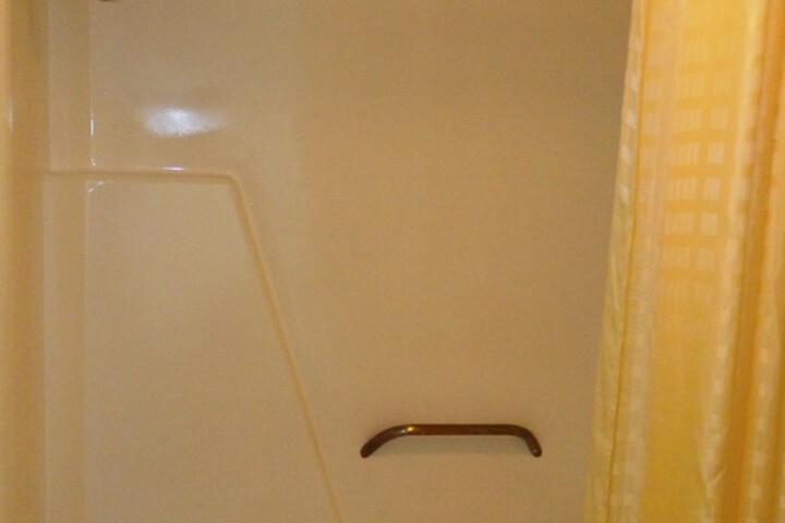 Room 33 of 39