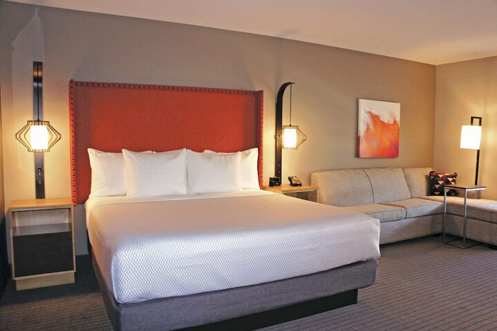 Room 16 of 41