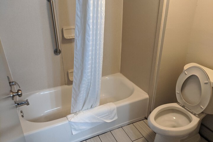 Room 19 of 54