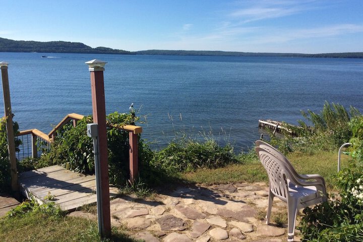 Pictured Rocks Bed & Breakfast