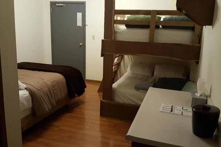 Country Cabins Hotel