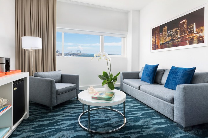 Room 42 of 63