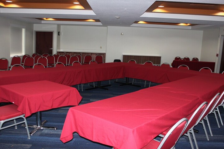 Holiday Inn Express Hotel & Suites Orlando South-Davenport by IHG
