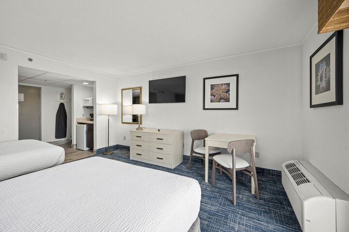 Room 47 of 64