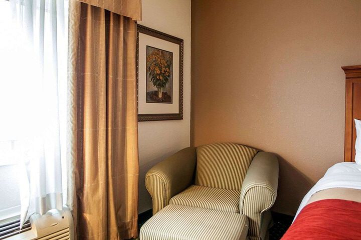 Room 16 of 69