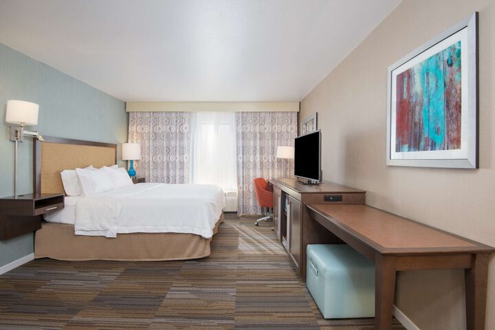 Room 12 of 26