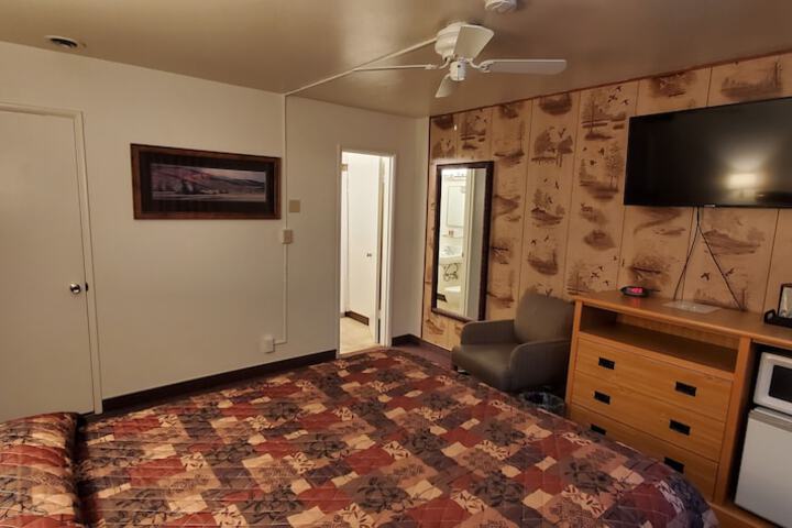 Room 42 of 52
