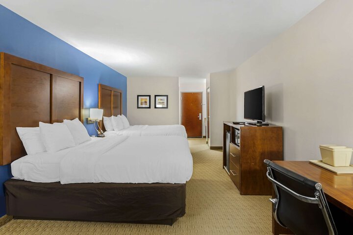 Room 18 of 45