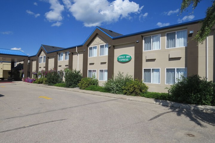 Hotel 4 of 32