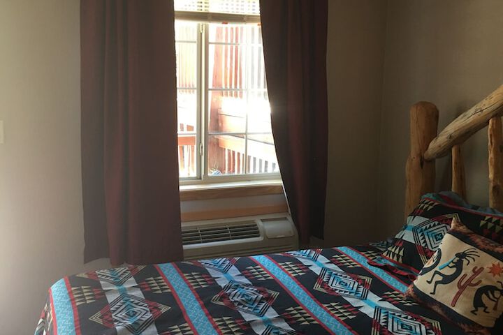Room 11 of 47