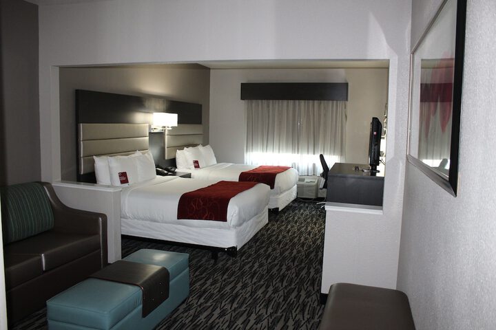 Comfort Suites Lewisville - Dallas