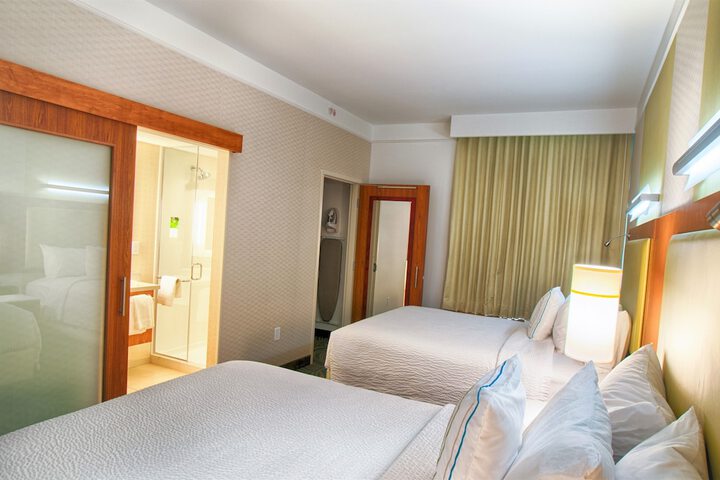 Room 17 of 26