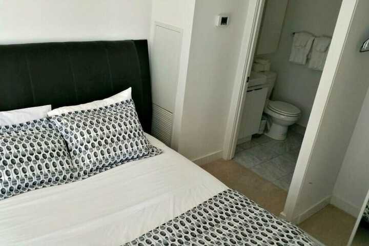 Room 15 of 20