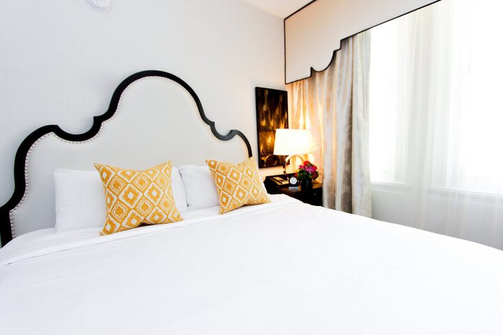 Room 44 of 99