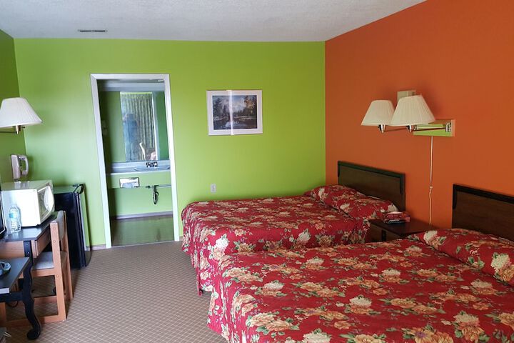 Room 12 of 43