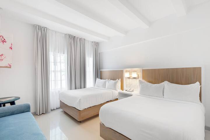 Room 26 of 35