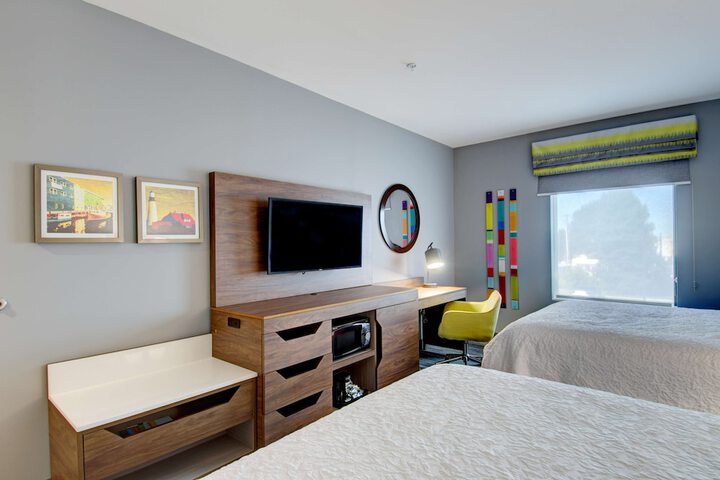 Room 58 of 93