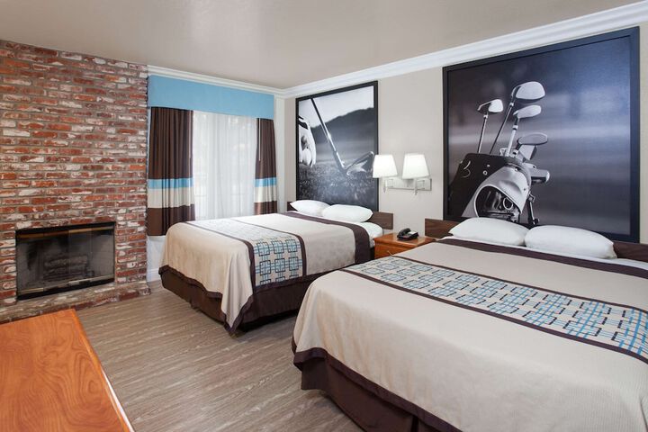 Room 22 of 26