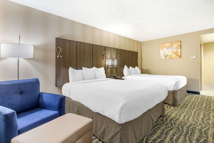 Room 16 of 39