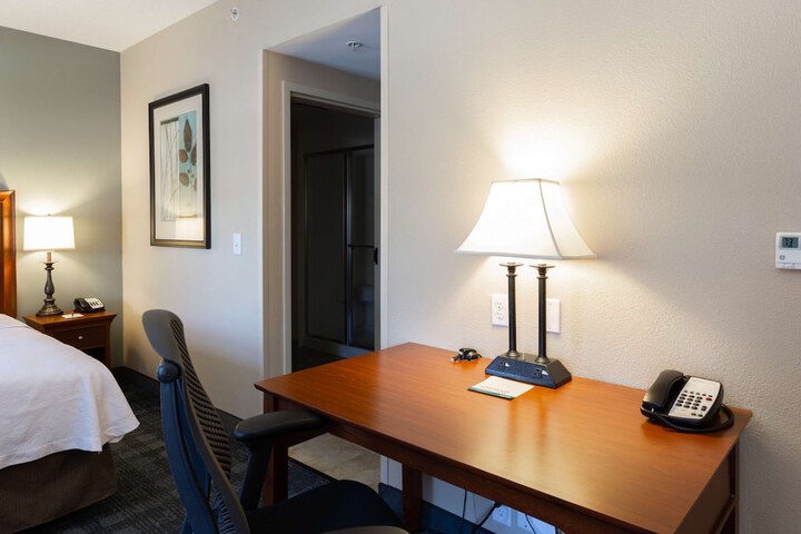 Room 37 of 54