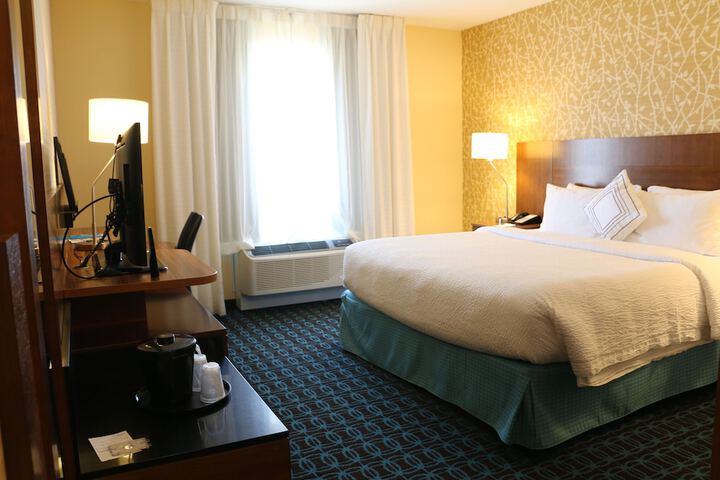 Room 9 of 31