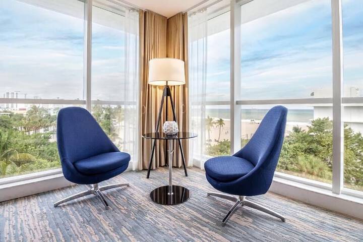 B Ocean Resort Fort Lauderdale Beach