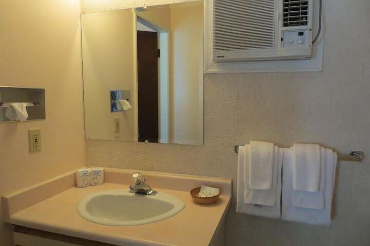 Room 14 of 21