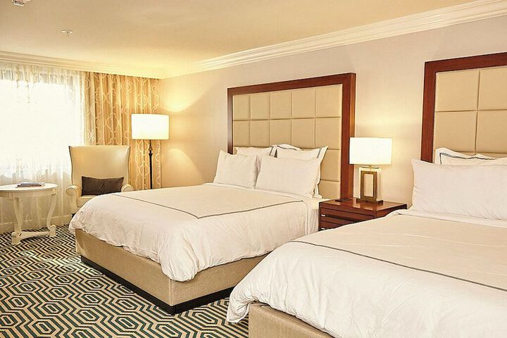 Room 48 of 122
