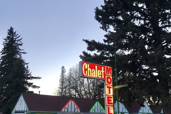 Chalet Motel