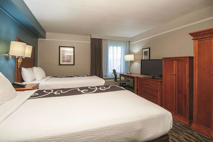 Room 22 of 40