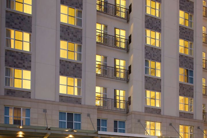 Hotel 7 of 41