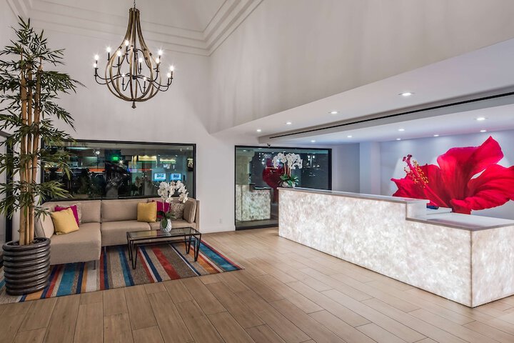 Best Western Plus Las Brisas Hotel