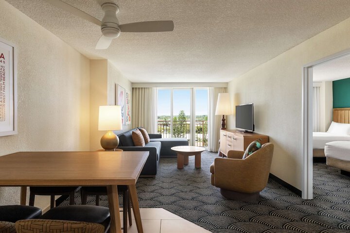 Room 60 of 90