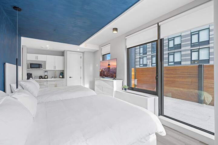 Global Luxury Suites at the Arches