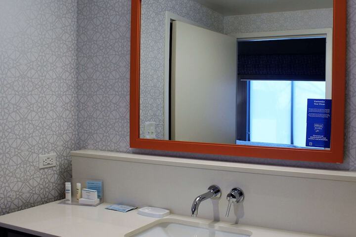Room 22 of 63