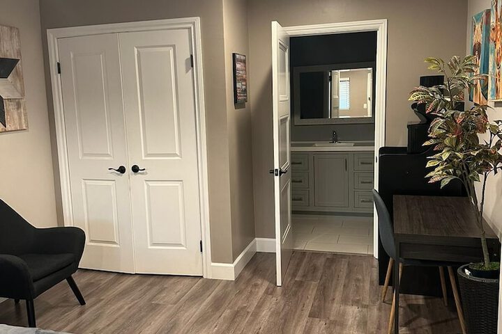 Room 107 of 115