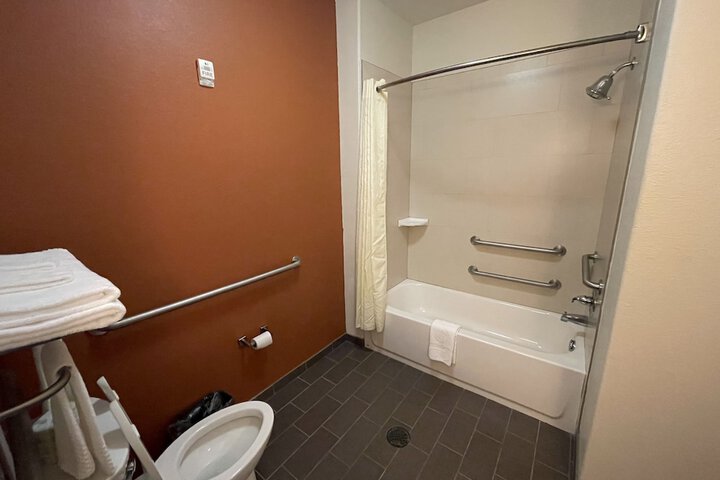 Room 20 of 50