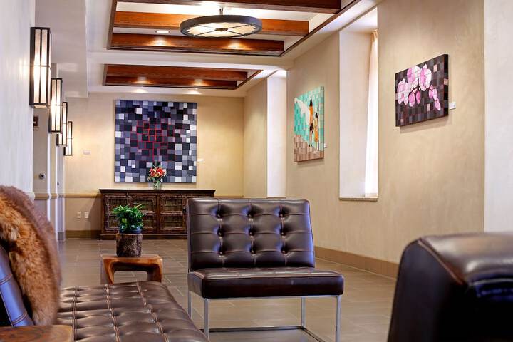 Hotel Interior 21 of 110