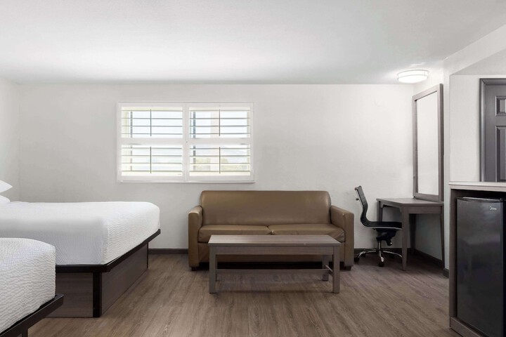 Room 21 of 41