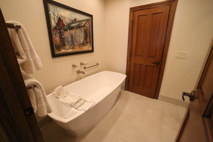 Room 293 of 500