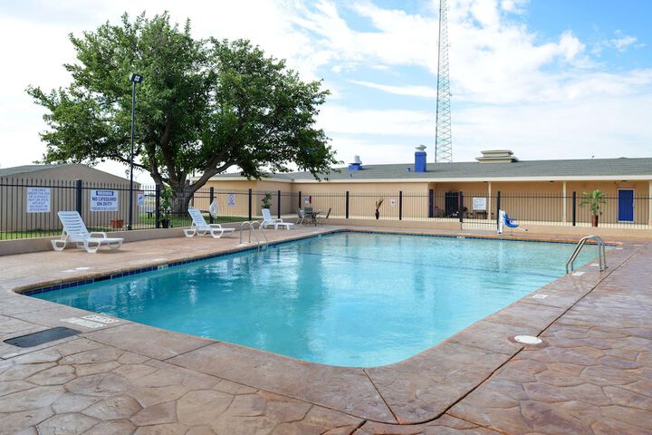 Pool 6 of 43