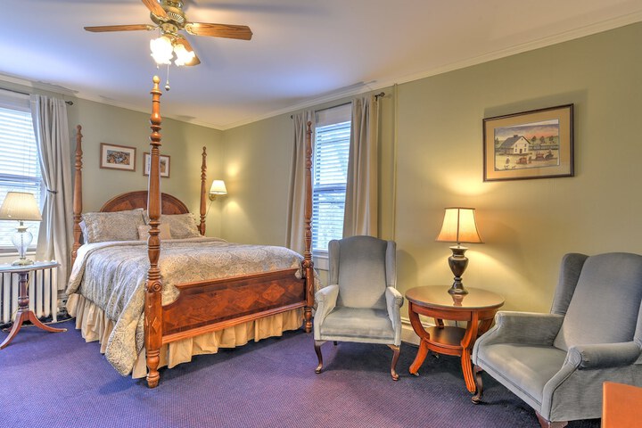 Room 26 of 48