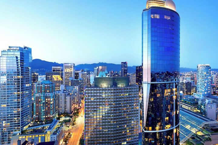Sheraton Vancouver Wall Centre