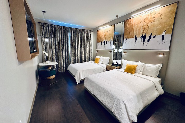 Room 33 of 57