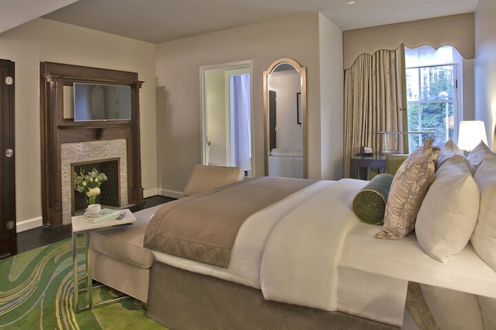 Room 45 of 67